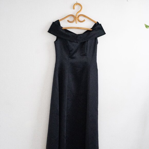 Vintage Southeastern black cocktail dress - Picture 2 of 3